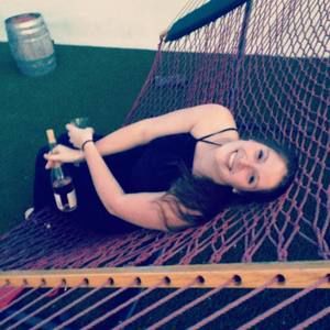 Meet your Posher, Claire